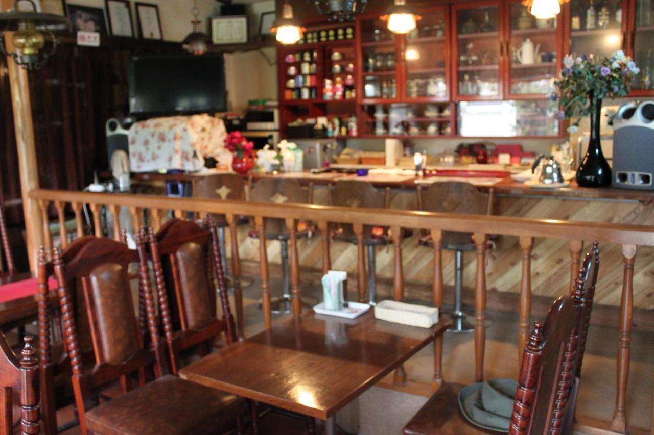 Отель Cafe Cerisier栖里時絵 Мёко Экстерьер фото